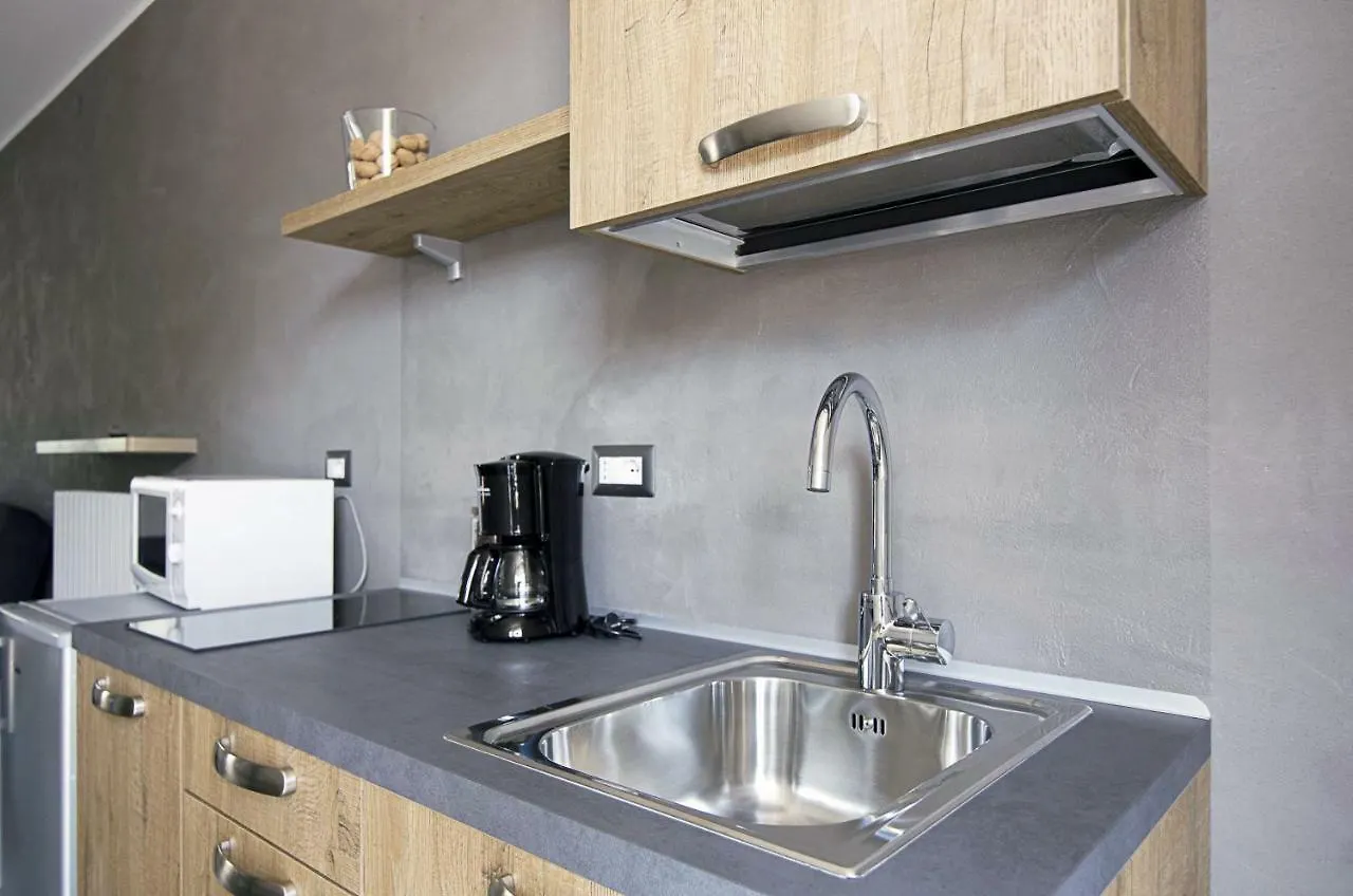 Casa Degli Artisti Apartment Caprino Veronese 0*,  Italy