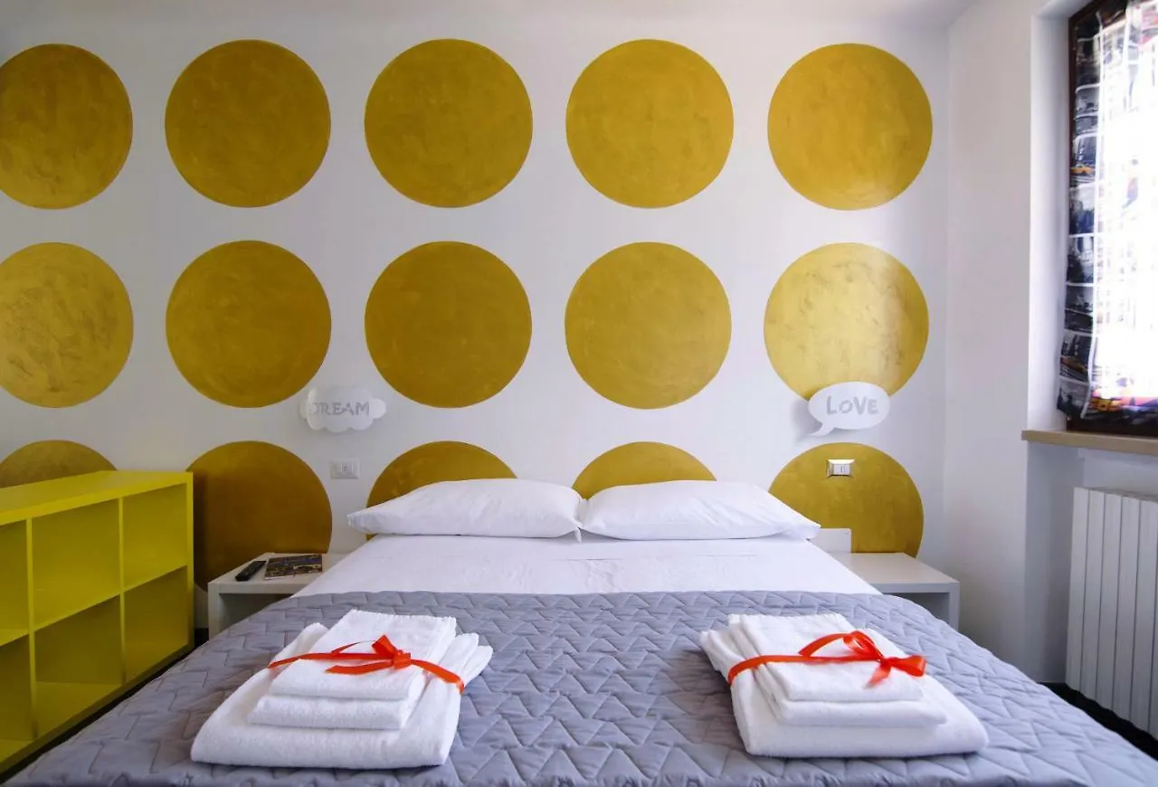 Casa Degli Artisti Apartment Caprino Veronese Italy
